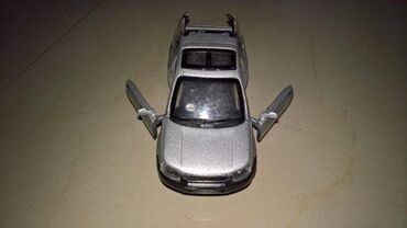 Figurice i makete: Landrover na lalafo.rs — 8 Figurice i makete: Landrover — 8