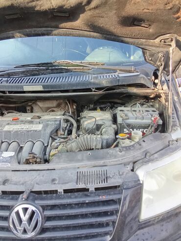 Volkswagen: Volkswagen Sharan: 2001 г., 2.4 л, Автомат, Бензин, Минивэн — 8