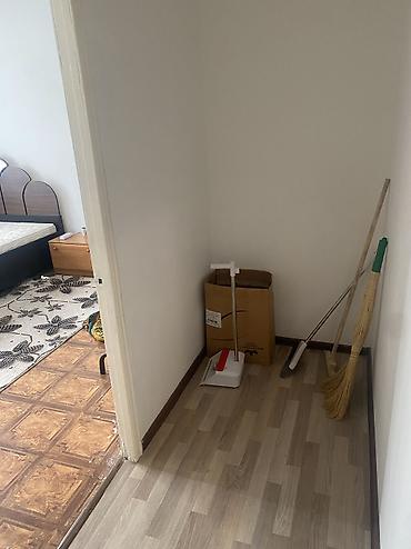 Квартиры: 3 комнаты, 65 м², Золотой квадрат 105 серия, 3 этаж, Старый ремонт — 3