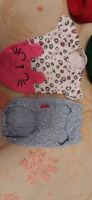 Geyimlər: Красивыекачественные почти новые вещи на маленьких собачек. Все в — 7