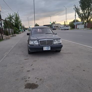 Mercedes-Benz: Mercedes-Benz W124: 1994 г., 2.2 л, Механика, Бензин, Седан