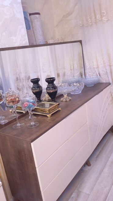 Yataq otağı dəstləri: Kamod 80 azn. Unvan Saray mtk (F.n)7443
