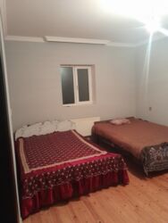 kiraye evlər ucuz: Tecili Zabrat 1 de 81 nom mektebe yaxin poliklinkaya yaxin 1 otaq 1