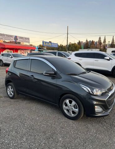 Chevrolet: Chevrolet Spark: 2019 г., 0.1 л, Автомат, Бензин, Хэтчбэк — 2