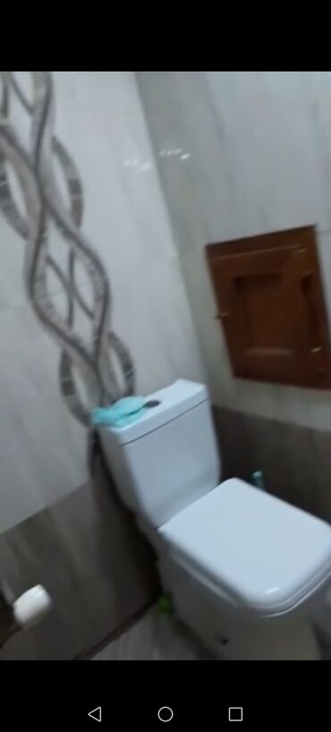 аренда квартир на долгий срок: Gençlik metrosun yaxınlıqı Gençlik Moll yani 2 otaqlı təmirli və