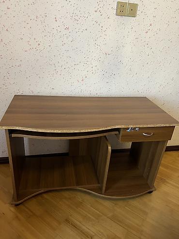 3 d rucka: Düz masa, Polkalı, Siyirməli, Teksturalı laminat — 5