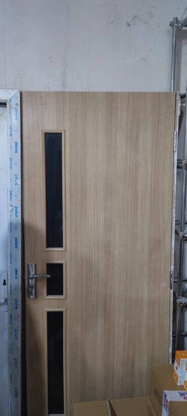 Furnitura və aksessuarlar: İşlənmiş Otaq qapısı 90x210 sm Zəmanətsiz, Ödənişli quraşdırma, Ünvandan götürmə