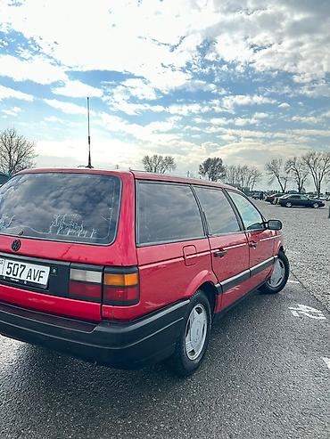 Volkswagen: Volkswagen Passat Variant: 1989 г., 1.8 л, Механика, Бензин, Универсал — 6