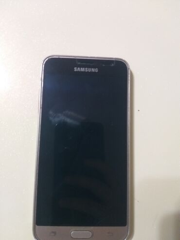 samsung galaxy grand prime satiram: Samsung Galaxy J3 2016, 8 GB, rəng - Gümüşü, Düyməli, İki sim kartlı