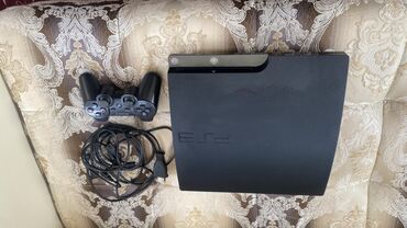 xbox 360 elite slim: Игровая консоль Sony PlayStation 3 в комплекте с беспроводным