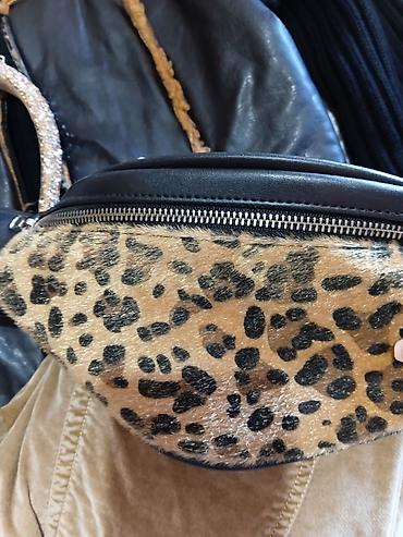 Kompleti: Komplet modnih dodataka i odeće – urban/ležerni stil Sastav kompleta — 3