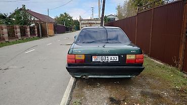 Унаа сатуу: Audi 100: 1988 г., 2.2 л, Кол менен иштөөчү, Бензин, Седан — 3