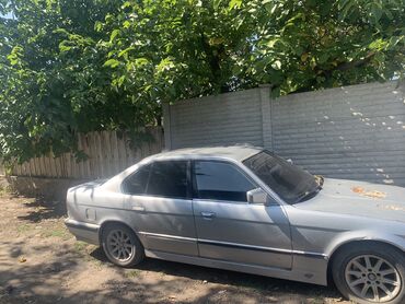 авто 300000 сом: BMW 5 series: 1989 г., 2 л, Механика, Бензин, Седан