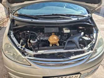 купить машину недорого: Toyota Previa: 2002 г., 2 л, Механика, Дизель, Вэн/Минивэн