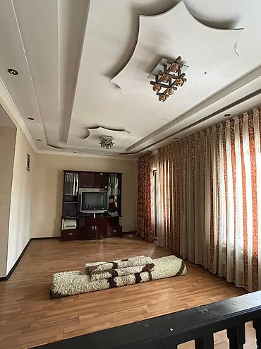 Долгосрочная аренда домов: 400 м², 10 комнат, Балкон застеклен, Евроремонт, Забор, огорожен — 16