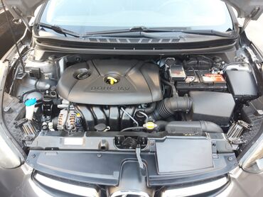 Hyundai: Hyundai Elantra: 1.8 l | 2011 il Sedan — 4