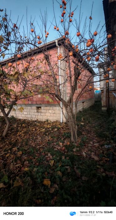 Həyət evləri və villaların satışı: Satılır: yarımçıq tikili həyət evi - Divarlar: keramzit/kərpic — 3