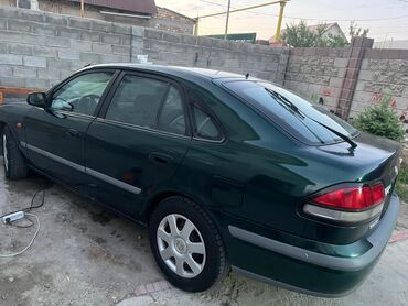 авто демио: Mazda 626: 1998 г., 1.8 л, Механика, Бензин, Седан
