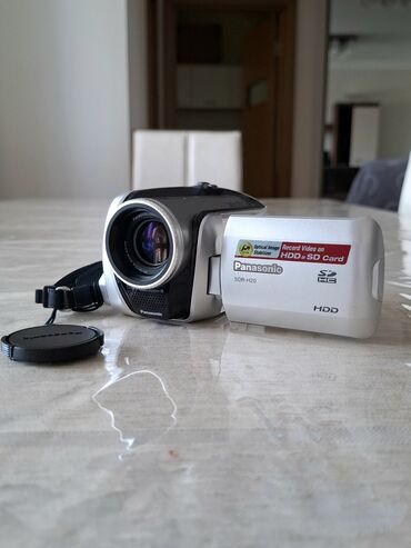 Panasonic SDR-H20. Texniki problemi yoxdur. Vaxtı ilə Almaniyadan