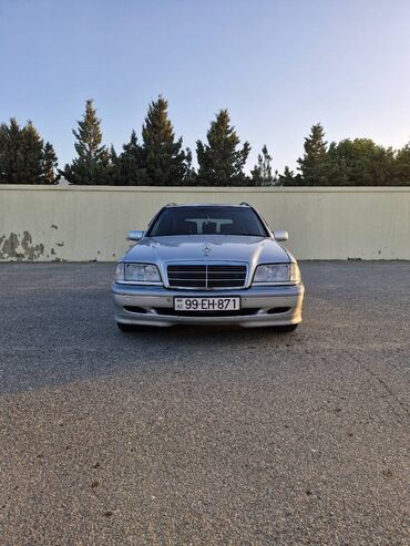 mercedes r17: Mercedes-Benz 240: 2.4 l | 1998 il Universal