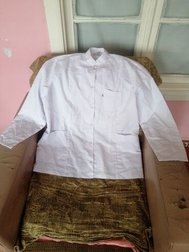 Tibbi geyim: Salam aleykum kişi ve Qadin ücün tibbi Xalatlar satiram teze deyil az — 18