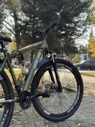 Şəhər velosipedləri: Yeni Şəhər velosipedi Stels, 29", sürətlərin sayı: 21, Ünvandan götürmə — 5