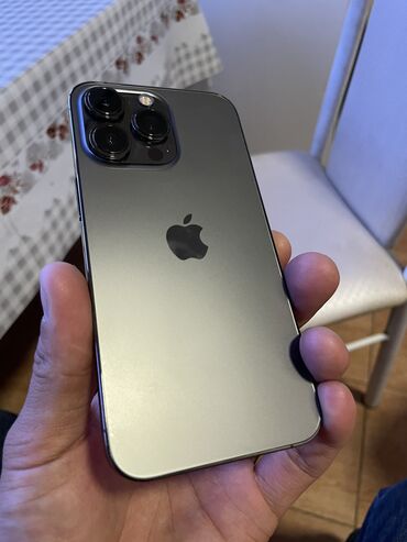 Apple iPhone: IPhone 13 Pro, Б/у, 128 ГБ, 85 %