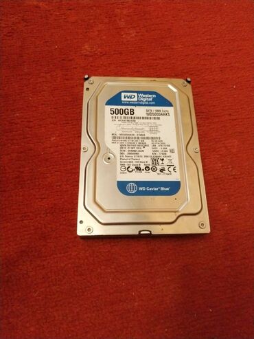 Hard diskovi, eksterni diskovi: Hard Disk 500GB WD SATA II Proizvođač: Western Digital Model — 6