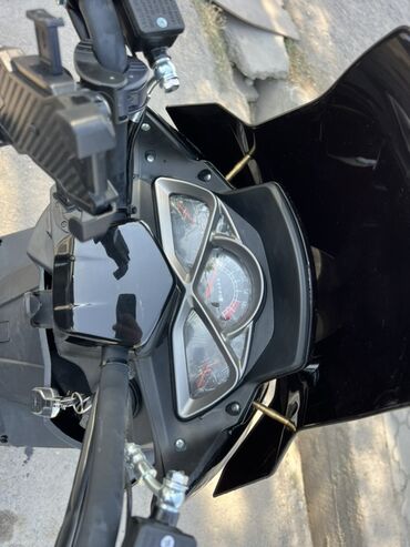 Скутеры: Тип скутера 150 куб. см, Бензин, Б/у — 4