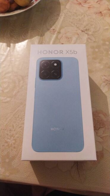 плейстейшн 4 купить: Honor X5, 64 ГБ, цвет - Черный