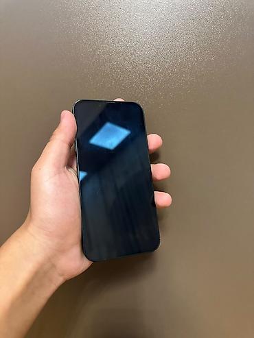 13 pro ekran: IPhone 13, Qara, Face ID — 3