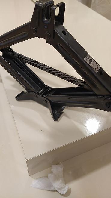 radius teker: Avtomobil üçün qayçı tipli domkrat - Brend: Toyota (üzərində orijinal — 3