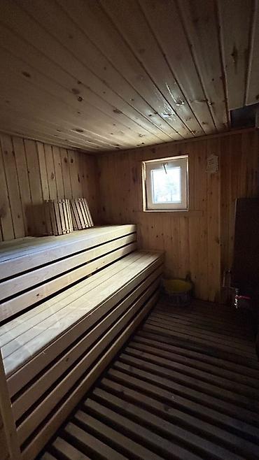 береговой: 4 комнаты, 100 м², Бишкек — 2