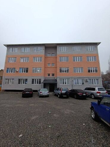 дешевые квартиры в оше: 2 комнаты, 60 м², Индивидуалка, 2 этаж, ПСО (под самоотделку)
