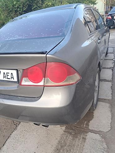 tayota mark 2: Honda Civic: 2007 г., 1.8 л, Кол менен иштөөчү, Бензин, Седан — 5