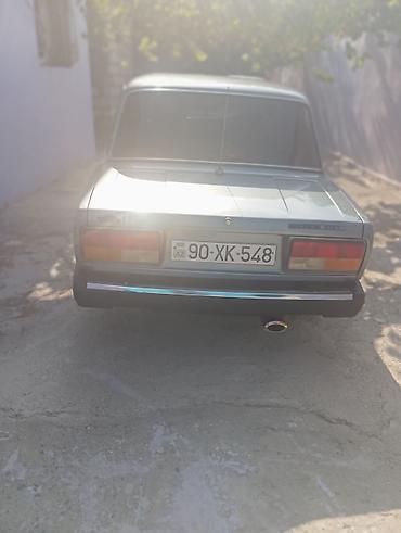 VAZ (LADA): Model: Lada 2107 sedan Rəng: Tünd boz/göy tonları Kuzov: 4 qapı — 8