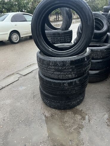 Təkərlər: İşlənmiş Şin Roadstone 235 / 50 / R 17