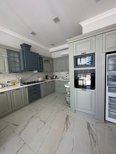 Həyət evləri və villaların satışı: 4 otaqlı, 400 kv. m — 13