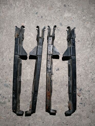 запчасти на опель зафира б: Салазки на передний бампер 211 кузов