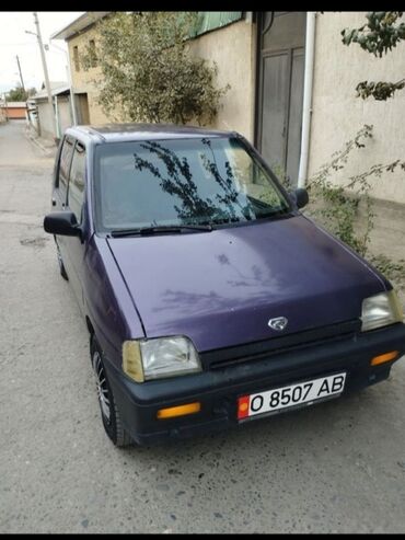красные машины: Daewoo Tico: 1996 г., Механика, Бензин, Хетчбек