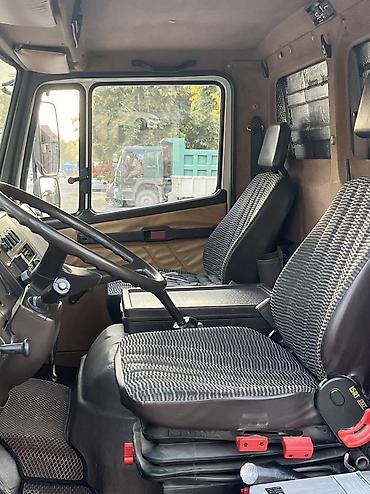 козырек 124: Mercedes-Benz : 1990 г., 6 л, Механика, Дизель, Фургон — 7