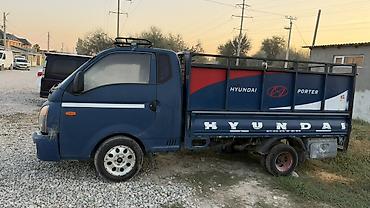 Унаа: Hyundai Porter — компактный бортовой грузовик синего цвета с — 1