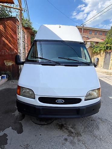 Ford: Yuk icazesi 2 tondu real musteri elaqe saxlasin Nagd qiymeti 15000 — 1