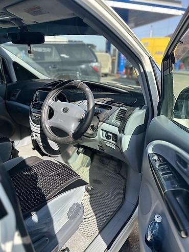 Toyota: Toyota Estima: 2002 г., 3 л, Автомат, Бензин, Минивэн — 5