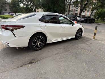 авто в рассрочку без первоначального взноса: Toyota Camry: 2018 г., 2.5 л, Автоматические, Бензин