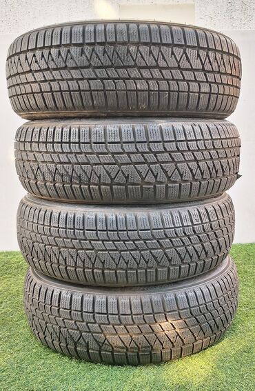 шына на трактор: Шиналар 215 / 65 / R 17, Кыш, Колдонулган, Комплект, Жеңил унаалар, Корея, Kumho