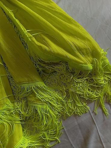 Haljine: River haljina/kimono u jarko‑neon zelenoj zutoj boji. - Model — 14
