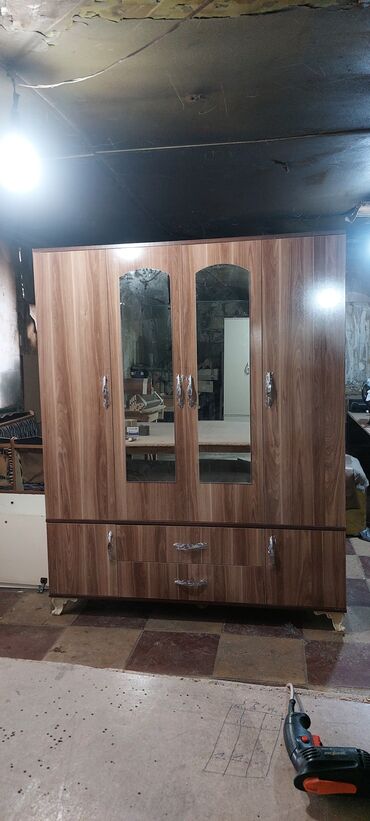 Dolablar: Yeni, Açılan, 3 qapılı Düz dolab, Qarderob, paltar dolabı, Azərbaycan — 27