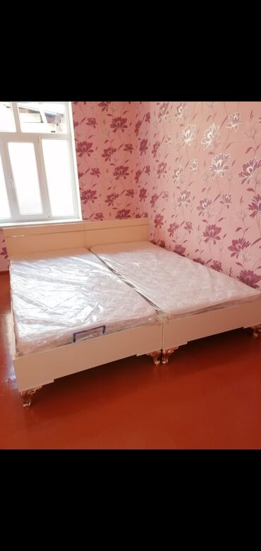 Односпальная кровать, Без подьемного механизма, Платный матрас, Без выдвижных ящиков, Азербайджан, Дерево