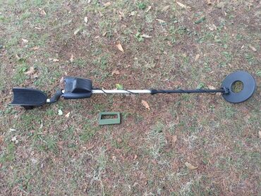 Ostali proizvodi za sport i razonodu: Skoro nov metal-detektor, po mojim saznanjima veoma dobar, rasklopiv — 4